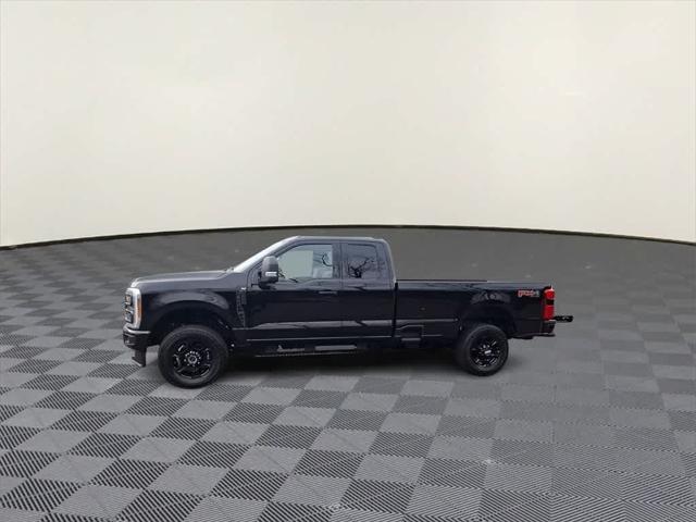 2023 ford f-250 xlt
