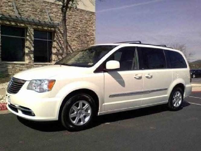 2012 chrysler town & country touring minivan 4d in austin, tx