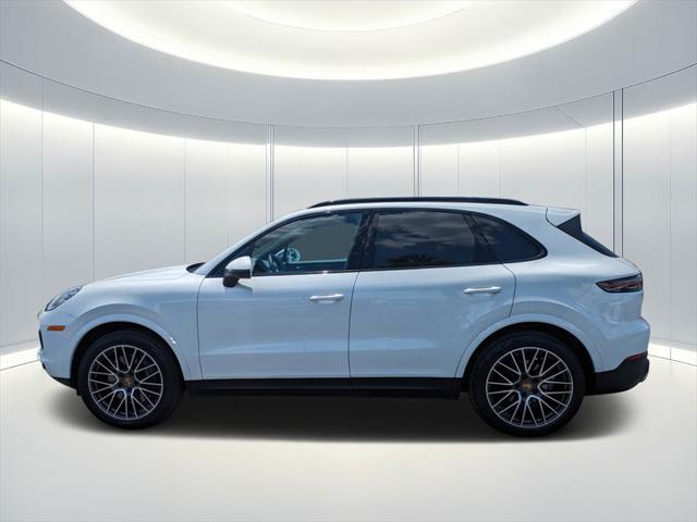 2022 porsche cayenne