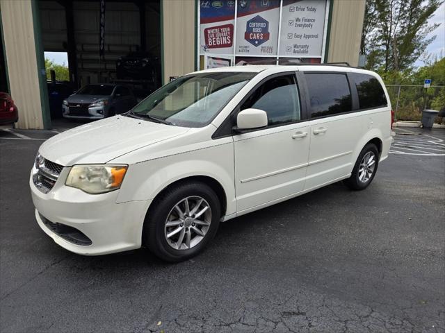 2013 dodge grand caravan sxt