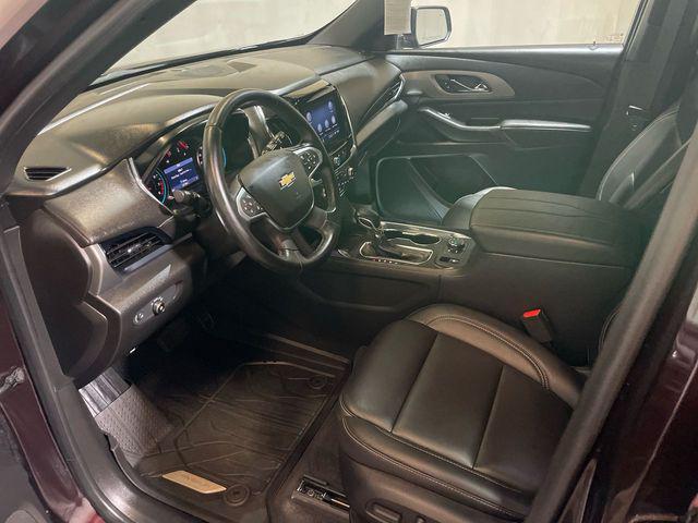 2023 chevrolet traverse lt leather