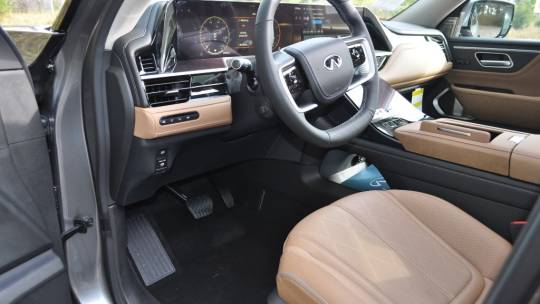 2025 Infiniti QX80