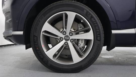 2024 Genesis GV80