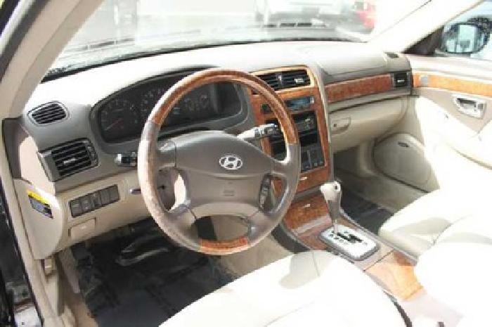 2004 hyundai xg350 l in copiague, ny