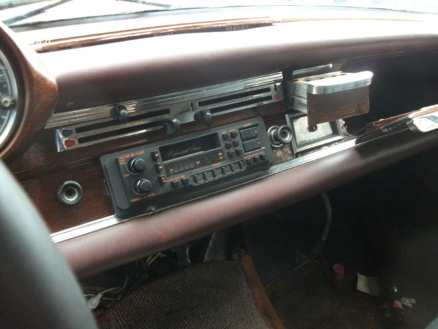 1963 mercedes-benz 200-series se