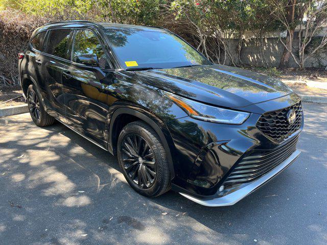 2024 toyota highlander xse