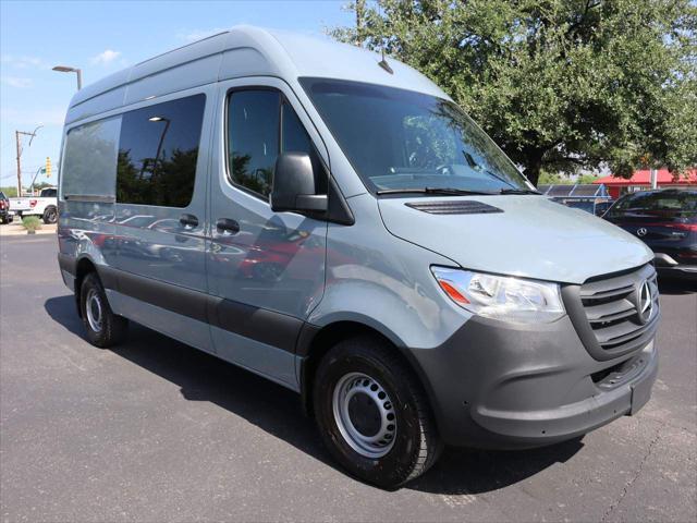 2021 mercedes-benz sprinter 2500 standard roof