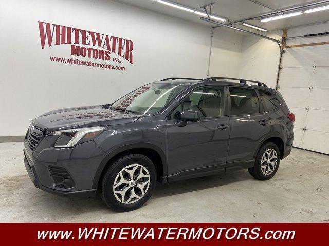 2022 subaru forester premium