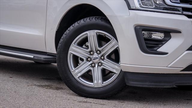 2019 ford expedition max xlt