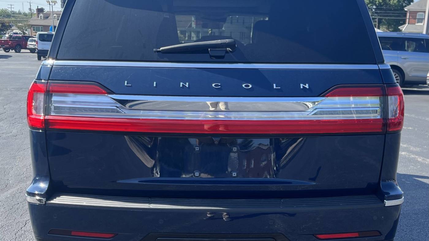 2020 lincoln navigator reserve