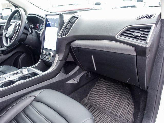 2022 ford edge sel