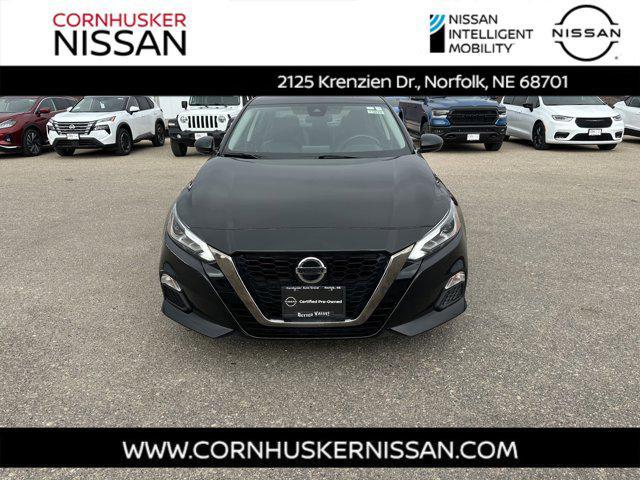 2021 nissan altima sr fwd