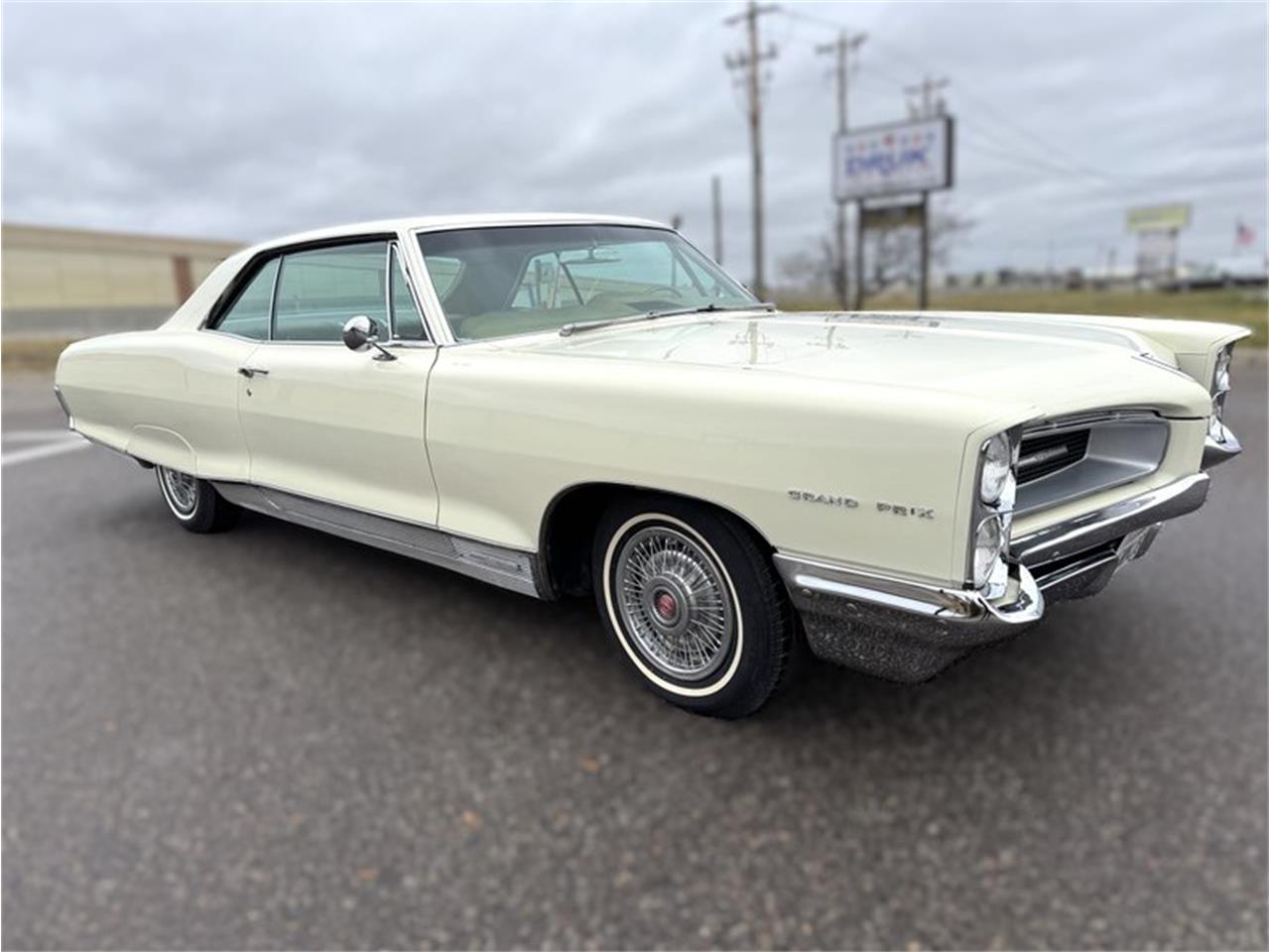 1966 pontiac grand prix