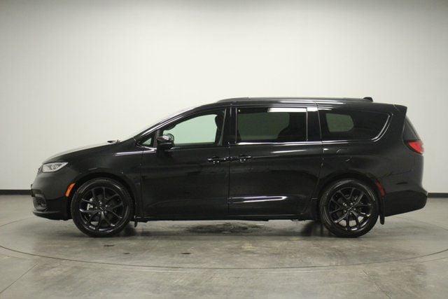 2023 chrysler pacifica touring l in el paso, illinois
