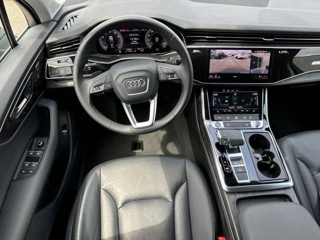 2023 audi q7 55 premium plus