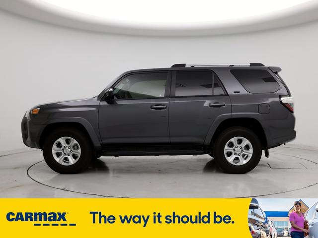 2022 toyota 4runner sr5