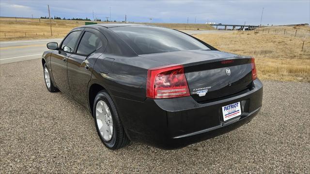2006 dodge charger se