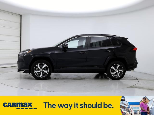 2022 toyota rav4 prime se