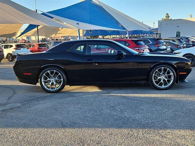 2022 dodge challenger gt