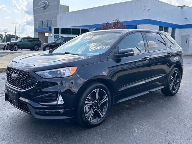 2022 ford edge st