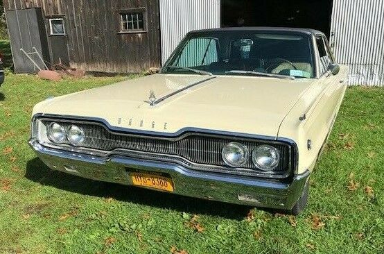 1966 dodge monaco 500 - 383 engine - pale yellow w black top
