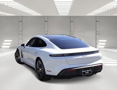 2021 porsche taycan
