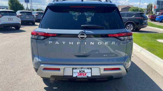 2022 Nissan Pathfinder
