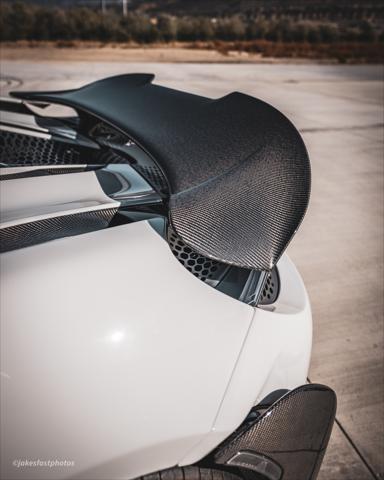2021 mclaren 765lt coupe