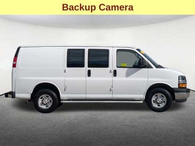 2022 chevrolet express 2500 rwd 2500 regular wheelbase wt