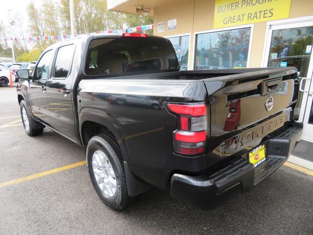 2022 nissan frontier sv