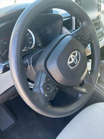 2020 toyota corolla le