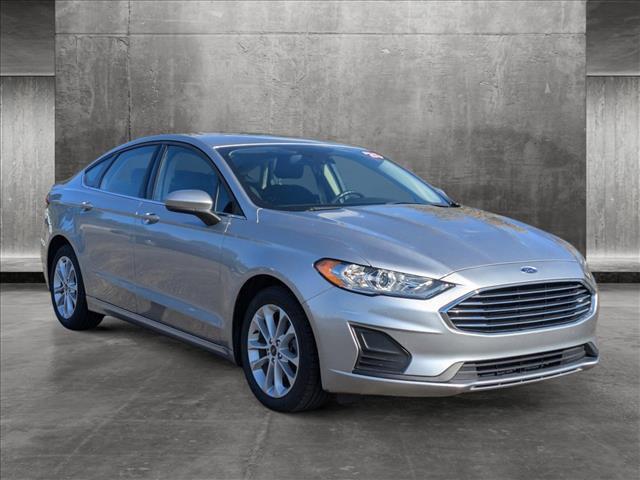 2020 ford fusion hybrid se