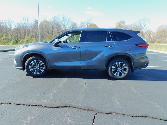2021 toyota highlander hybrid xle