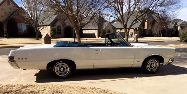 1965 pontiac lemans convertible gto (clone)