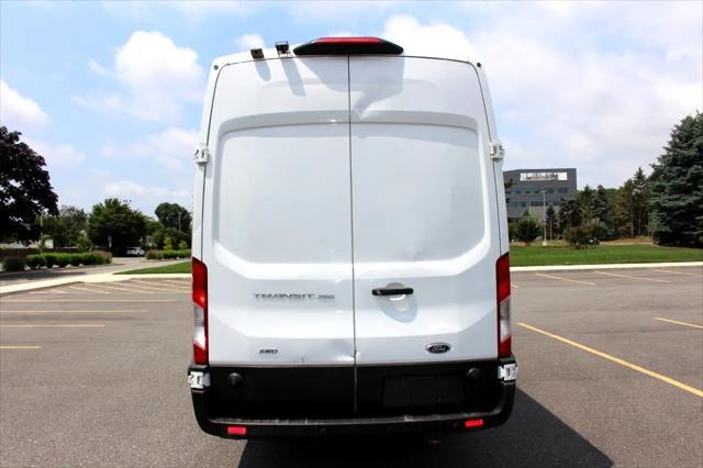 2020 ford transit-350 base