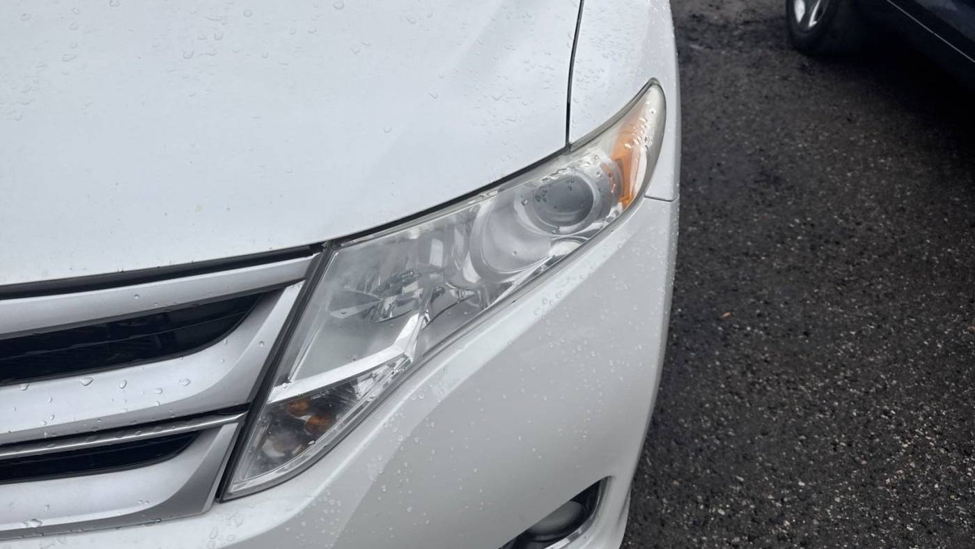2013 toyota venza le