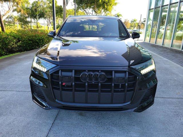 2022 audi sq7 premium plus