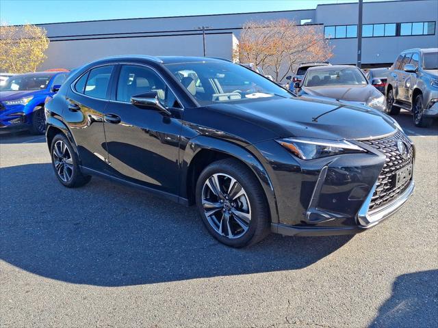 2023 lexus ux 250h base
