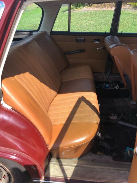 1968 mercedes benz 200d pintail diesel