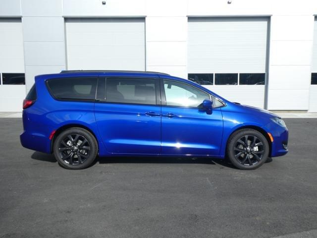 new 2019 chrysler pacifica touring-l plus spokane, wa 99218 for sale in spokane, washington