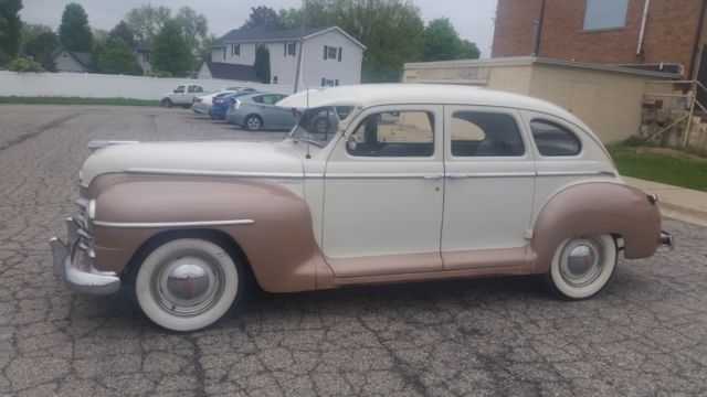 1947 plymouth 4 door super duluxe