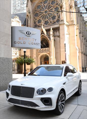 2022 bentley bentayga v8