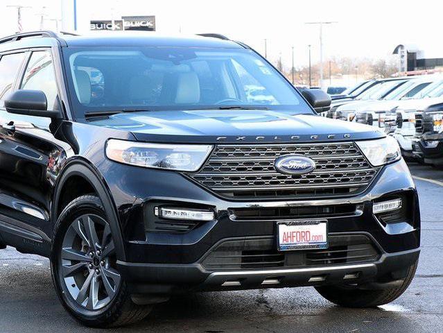 2021 ford explorer xlt