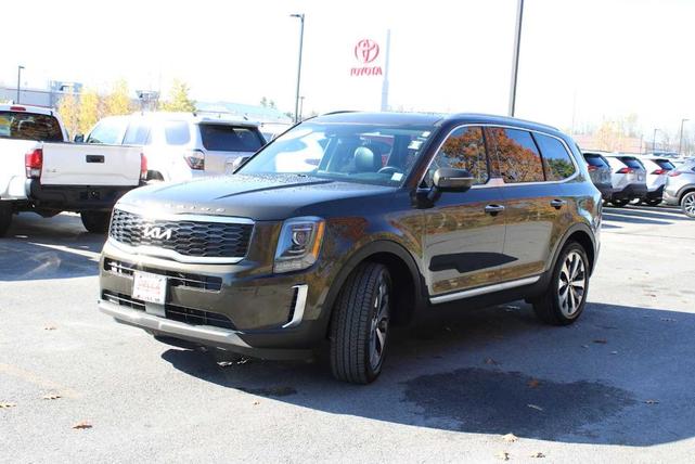 2022 kia telluride s