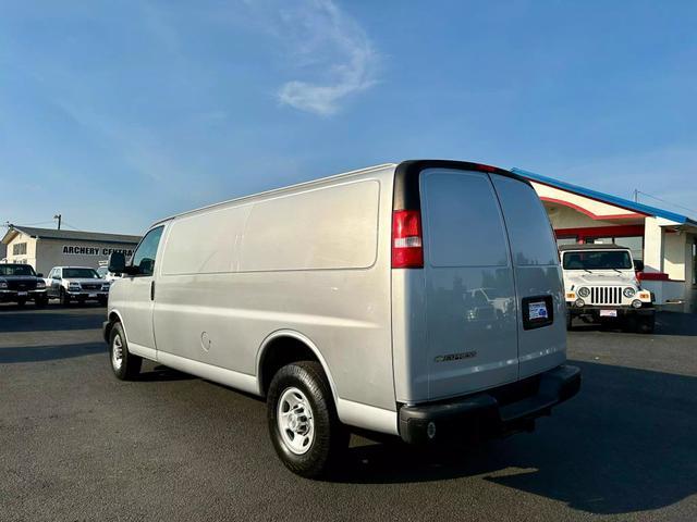 2017 chevrolet express 2500 work van