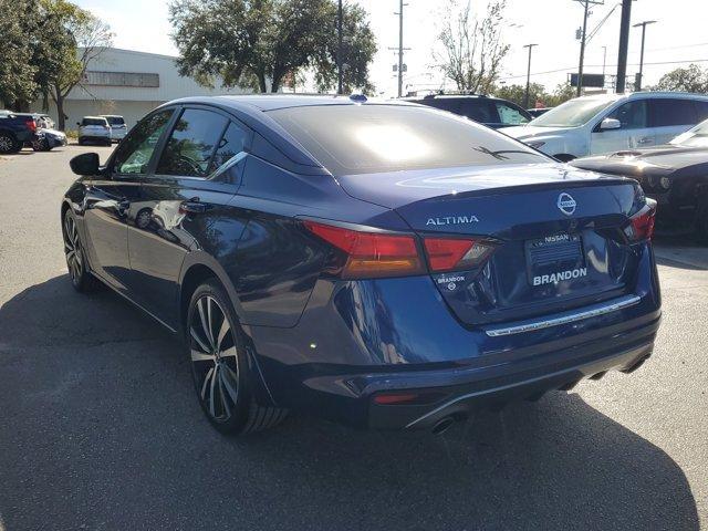 2022 nissan altima 2.5 sr
