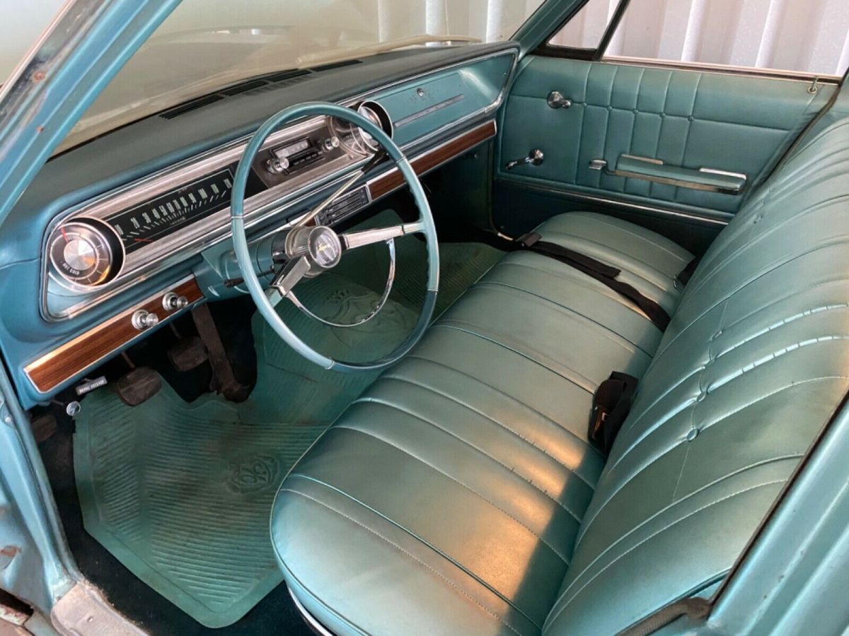 6 passenger wagon