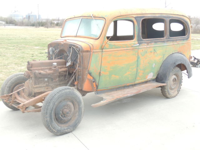 barn find 1946 chevrolet suburban barn door project art deco 1941 1941 ks title!