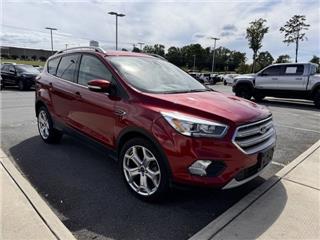 2019 Ford Escape titanium