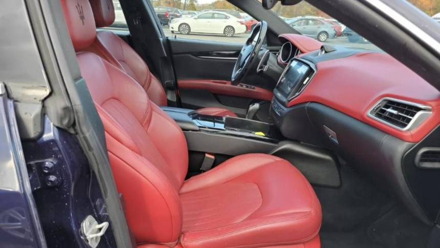2017 maserati ghibli s q4